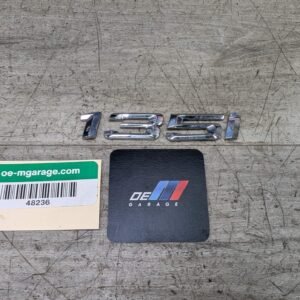 08-13 OEM BMW E82 E88 135i Trunk Lid 135i Badge Emblem