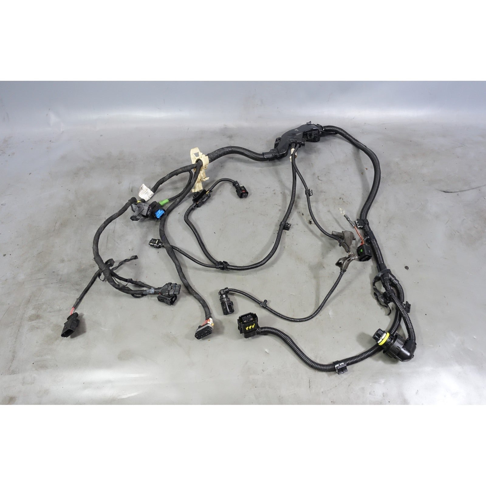 Damaged 2021-2023 BMW G30 540i xDrive B58 Wiring Harness for Automatic Trans OEM