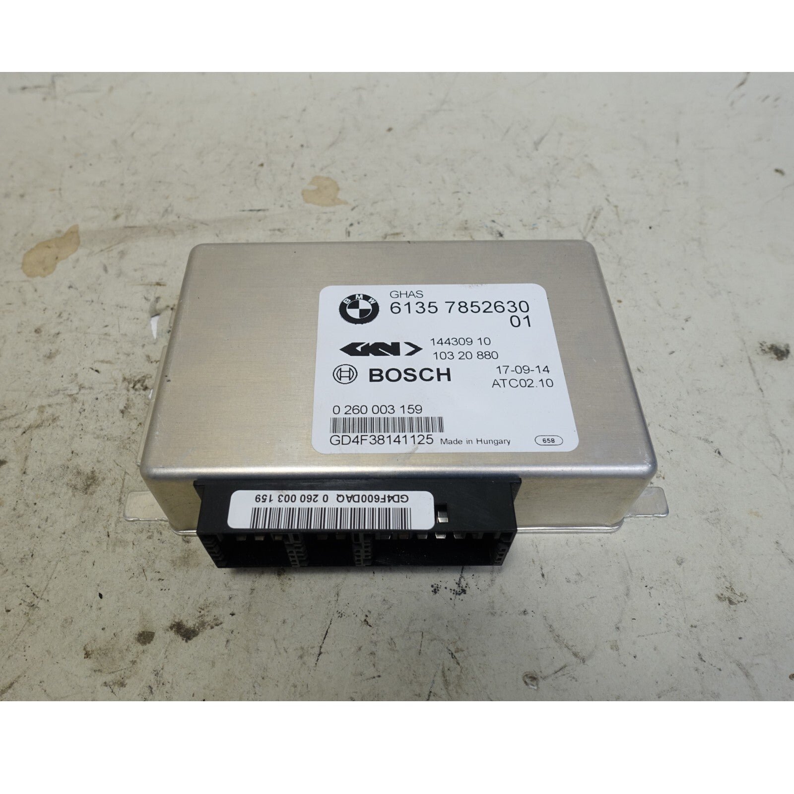 Damaged 2013-2016 BMW F10 M5 F80 M3 Control Module for Locking Differential OEM