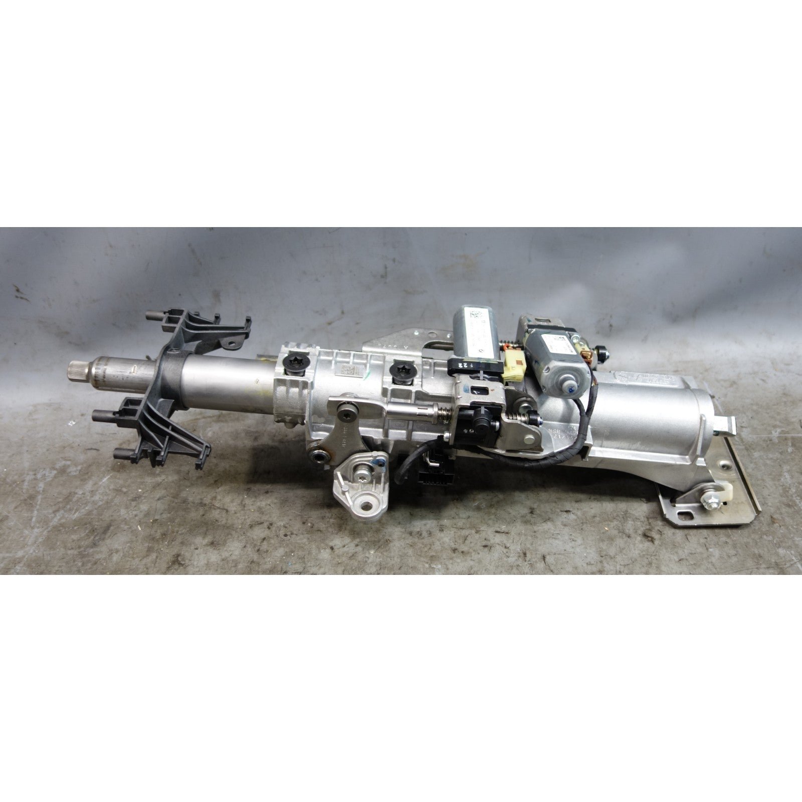 BMW F15 X5 F16 X6 Electric Adjustable Steering Column Shaft OEM 2014-2019