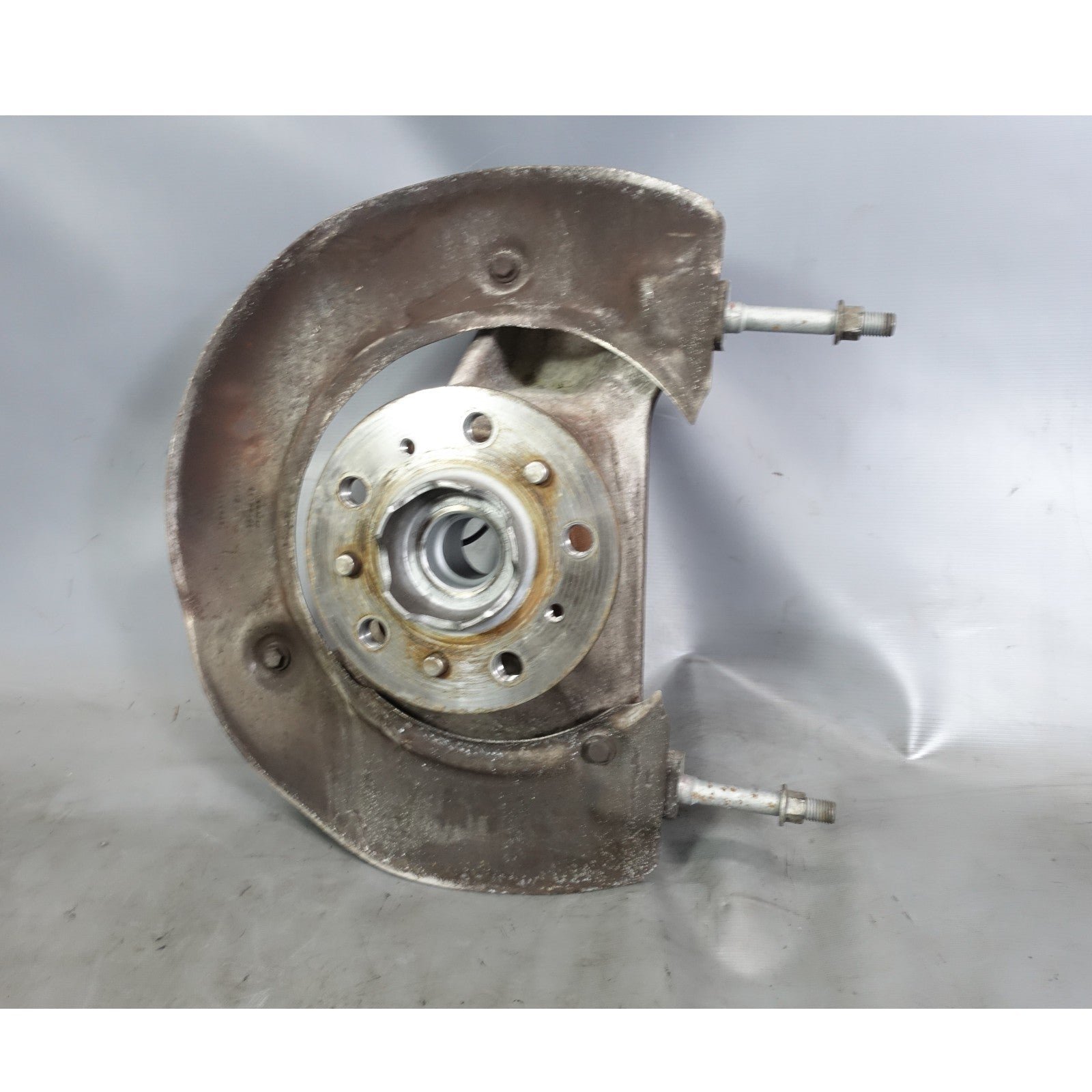 Damaged 22-25 BMW G8x M3 M4 X-Drive AWD Left Front Wheel Hub Carrier Bearing OEM