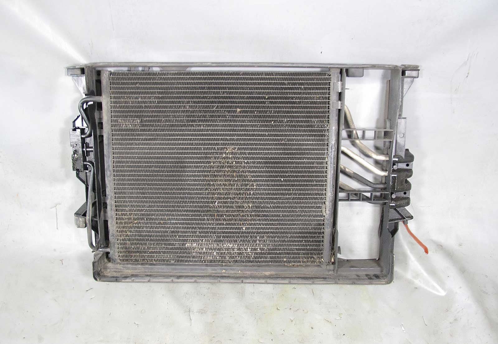 BMW E38 7-Series Early Air Conditioning Condenser w Steering Trans Cooler Frame