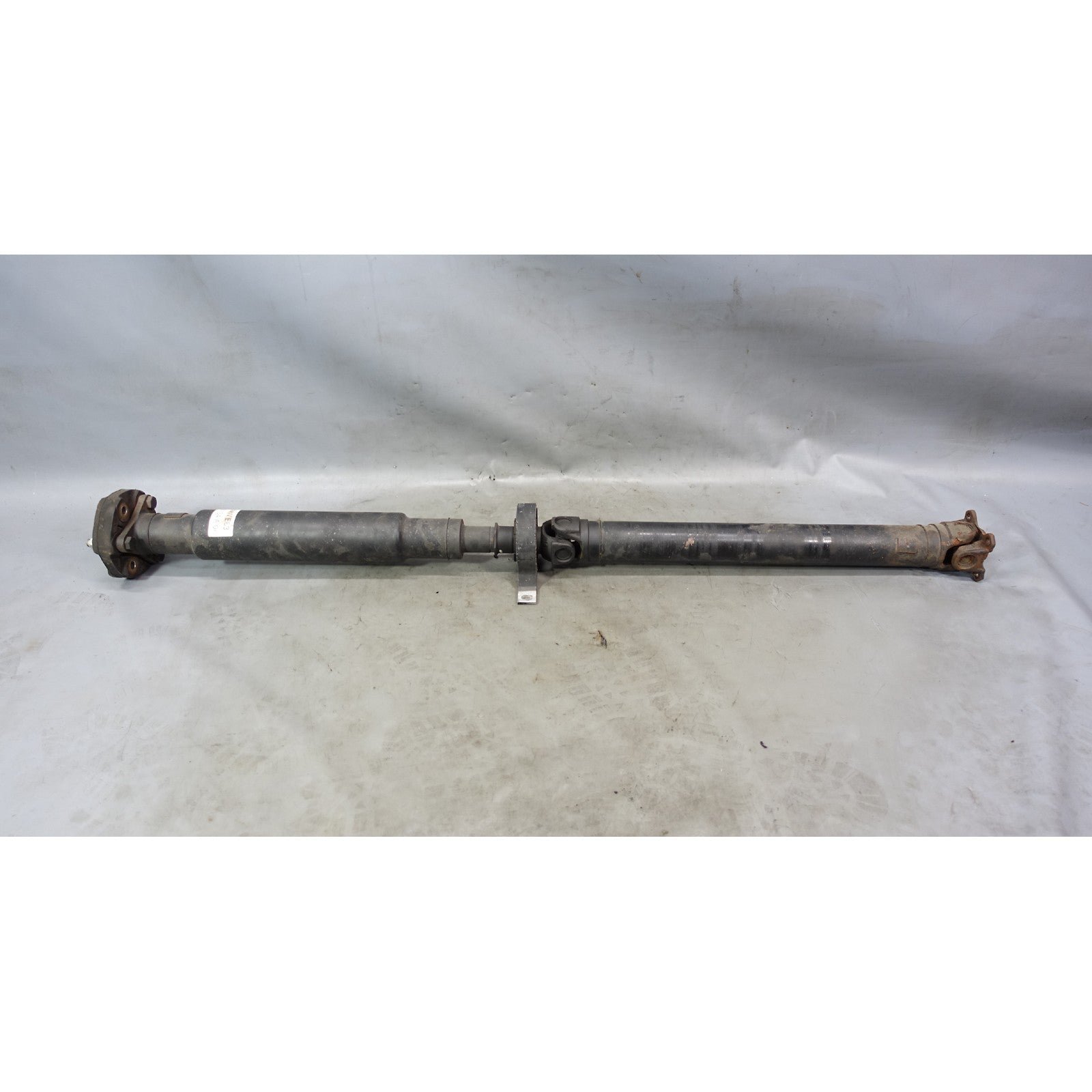 Damaged 2004-2006 BMW E83 X3 SAV Early Rear Drive Propeller Shaft U-Joint CSB OE