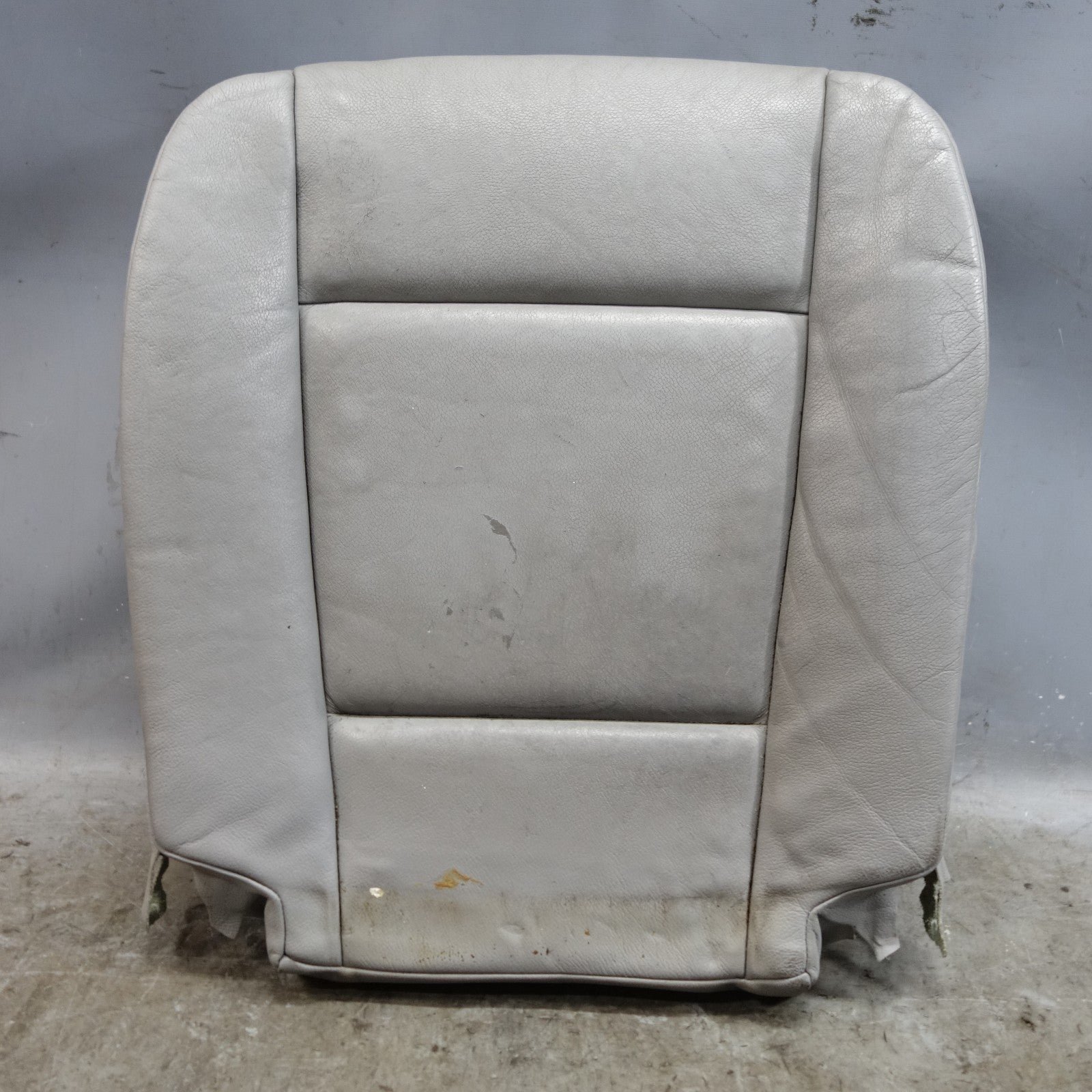 2007-2013 BMW E70 X5 Front Seat Bottom Pad Grey Leather w/ Occupancy Sensor OEM