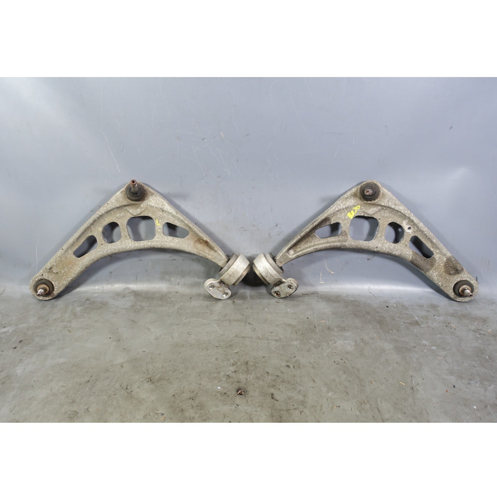 2000-2008 BMW E46 3-Series E85 E86 Z4 Front Wishbone Control Arm Pair OEM