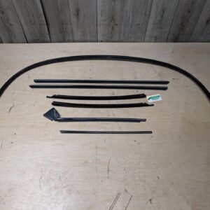 OEM BMW E88 135 Front Rear Door Exterior Trim Molding High Gloss Black SET of 7