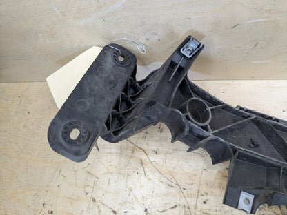 08-13 BMW E82 E88 128 135 Right Passenger Headlight Arm Bracket Support Mount