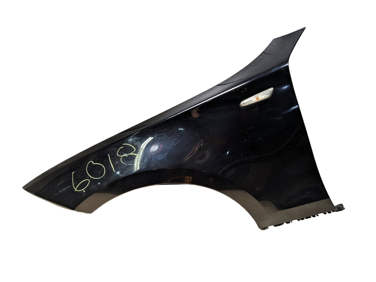2012 BMW 135i E88 Front Left Driver Fender Panel SCHWARZ II (668)
